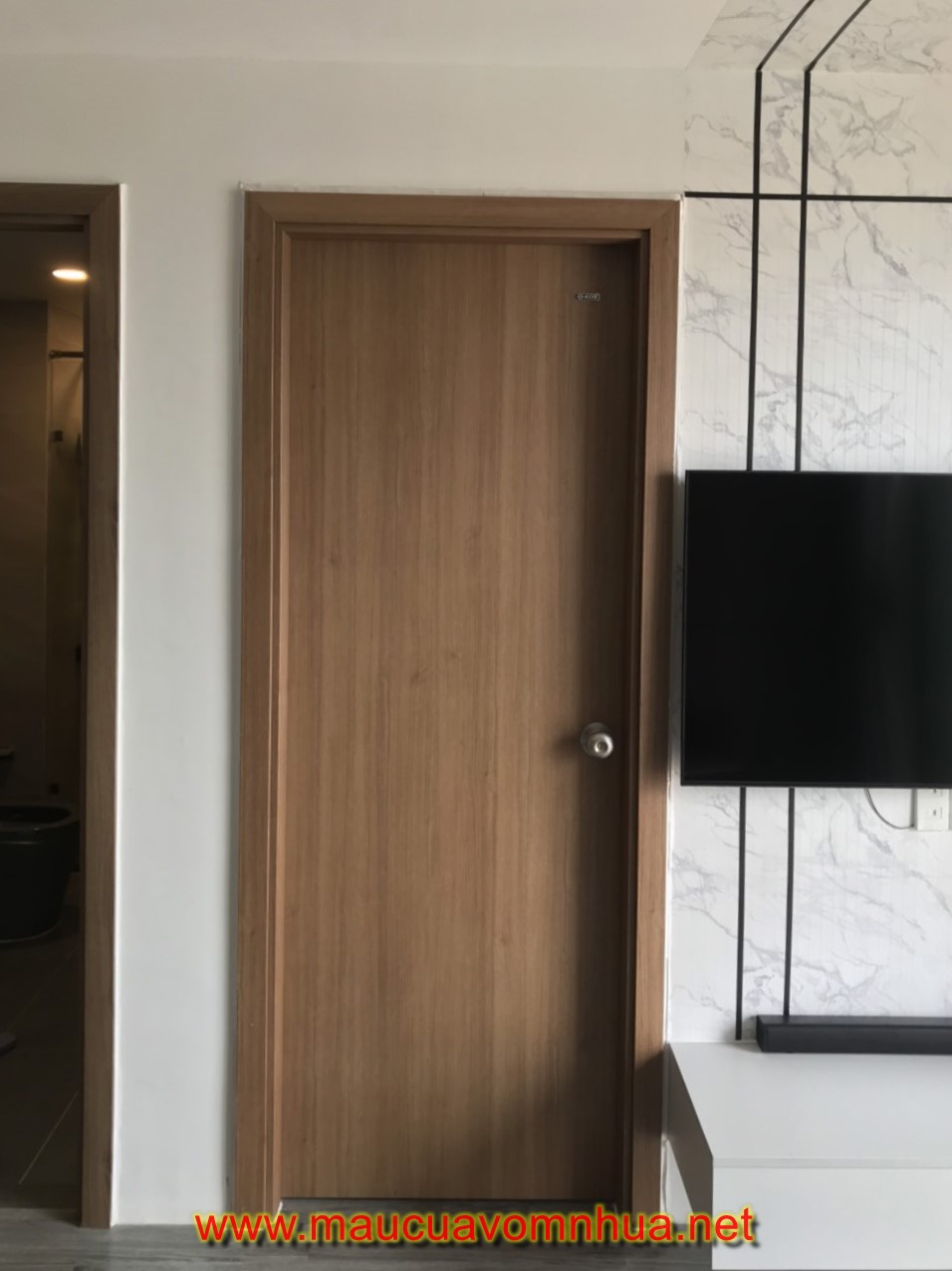 Cửa nhựa giả gỗ tại Nha Trang  Mẫu cửa đẹp