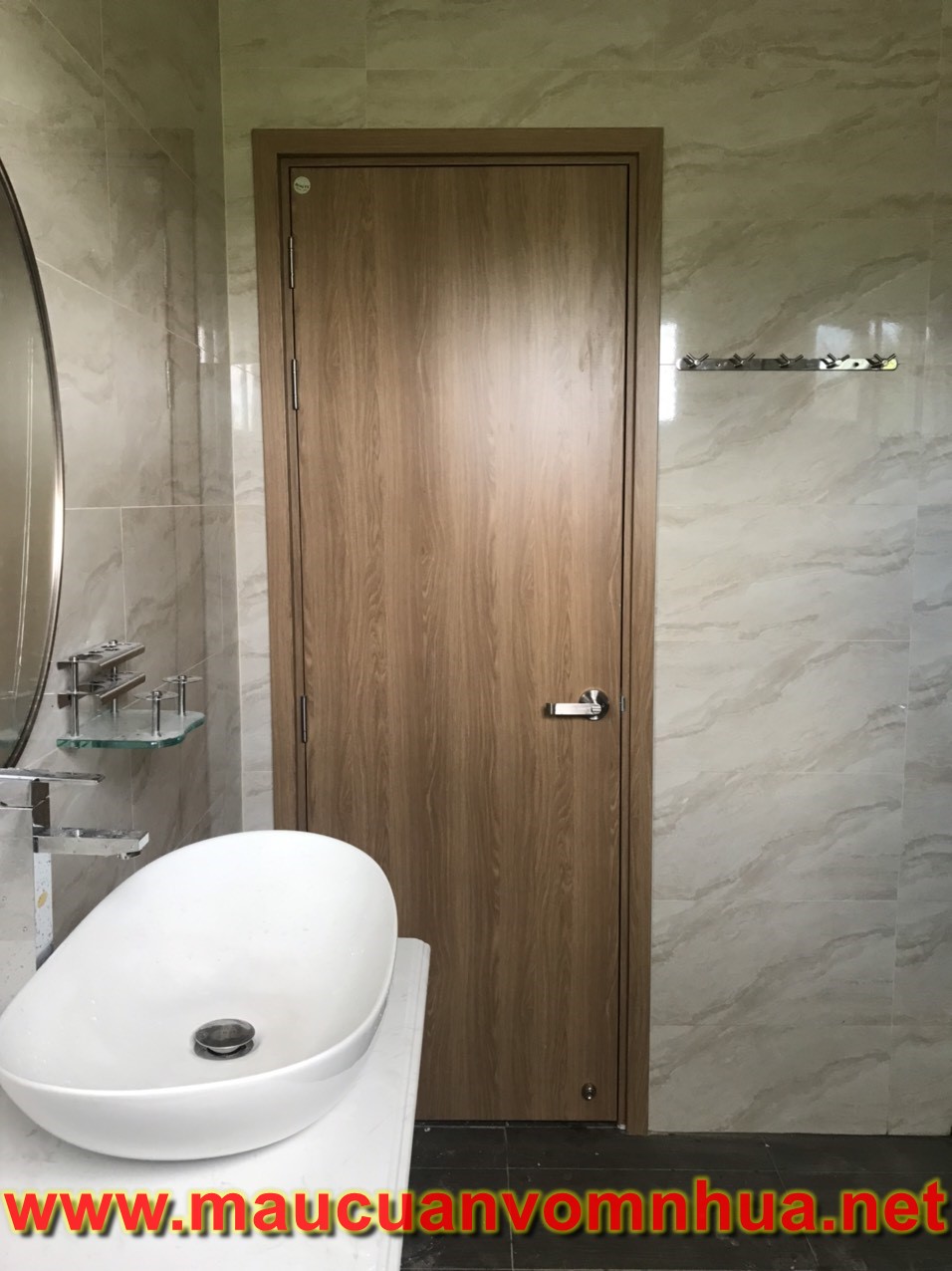 Ưu nhược điểm cửa nhựa Composite chính hãng KingDoor