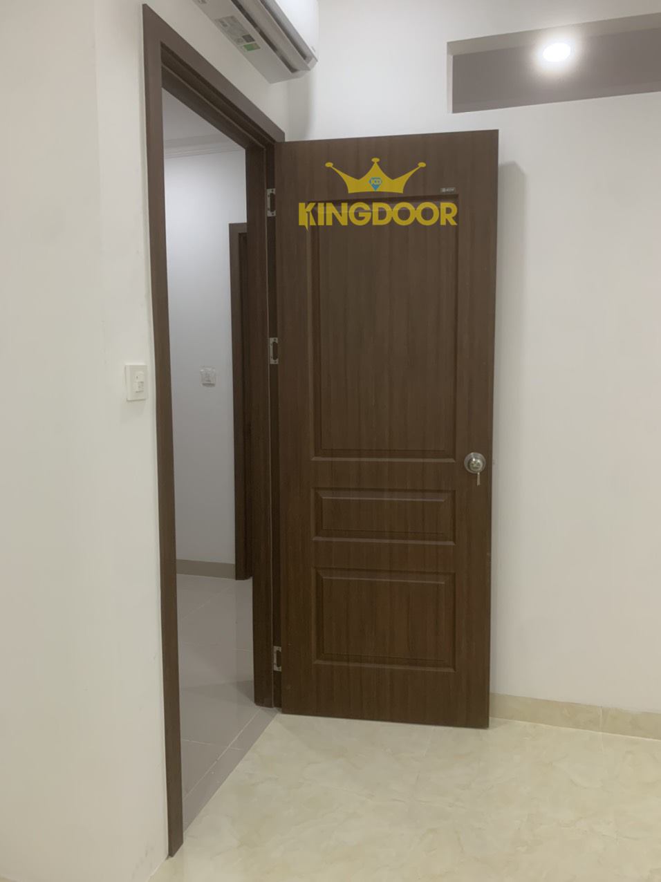 Cửa Nhựa ABS Hàn Quốc Tại Cam Ranh - Cửa Nhựa Cao Cấp