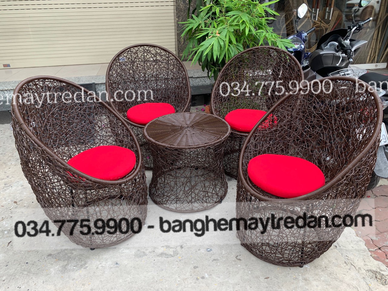 Bàn ghế mây nhựa để ban công, sân vườn - Bàn ghế mây tre đan