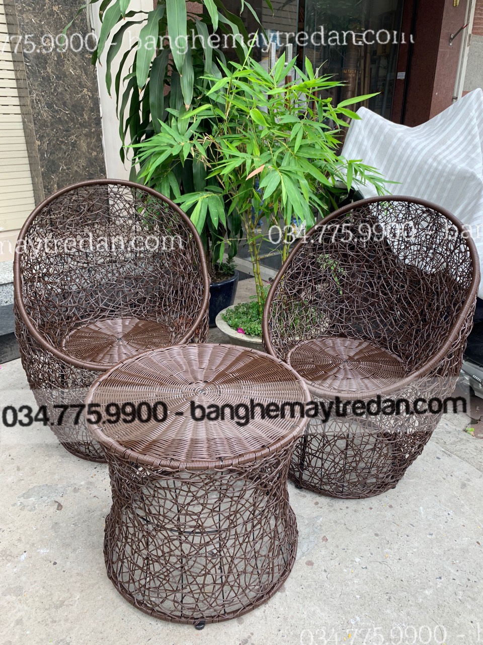 Bàn ghế mây nhựa để ban công, sân vườn - Bàn ghế mây tre đan
