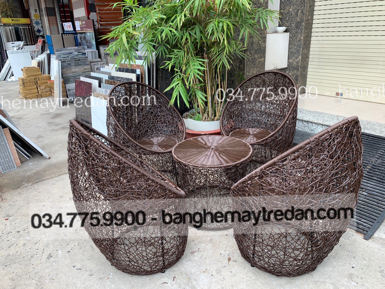 Bàn ghế mây nhựa để ban công, sân vườn - Bàn ghế mây tre đan