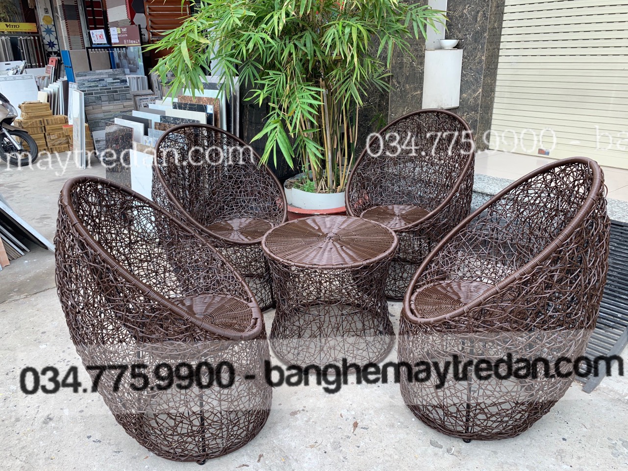 Bàn ghế mây nhựa để ban công, sân vườn - Bàn ghế mây tre đan