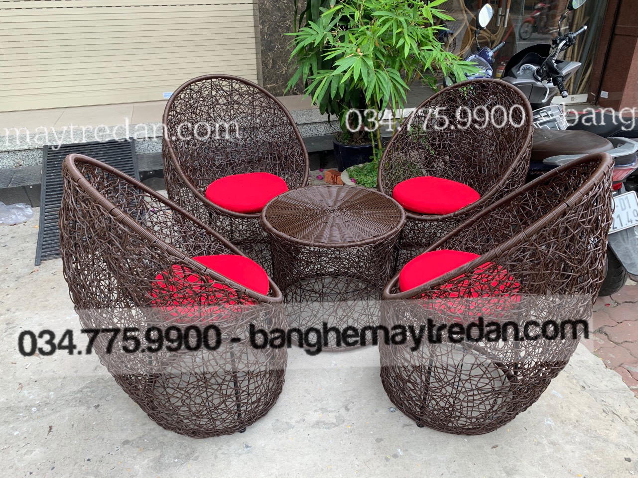 Bàn ghế mây nhựa để ban công, sân vườn - Bàn ghế mây tre đan