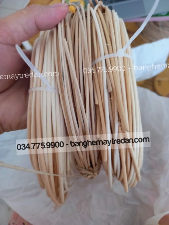 Nẹp mây tròn 5-6-7-8 ly chặn mành mây giá rẻ