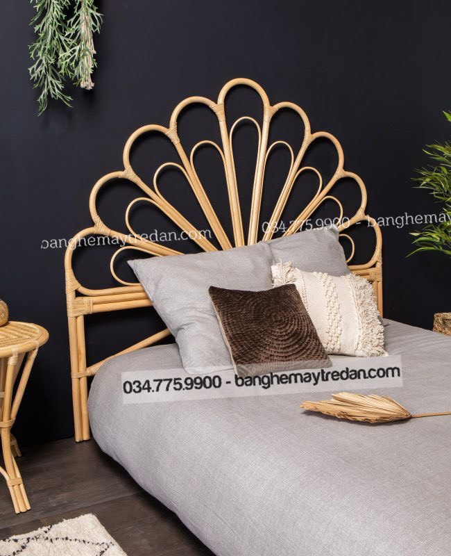 Đầu giường mây tre trang trí homestay - Mây Tre Lục Bình