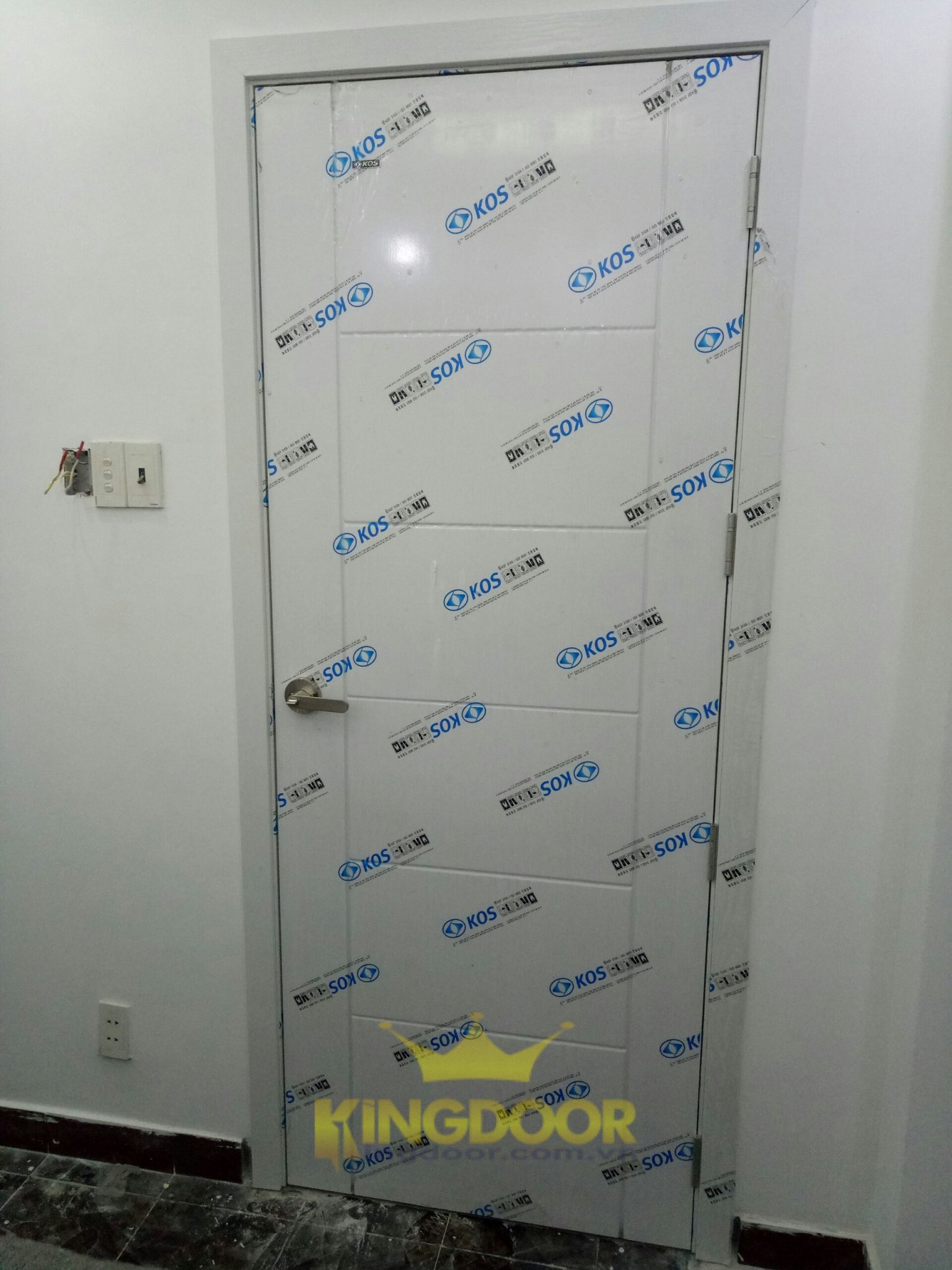 Cửa nhựa ABS Hàn Quốc tại Diên Khánh - mẫu cửa đẹp