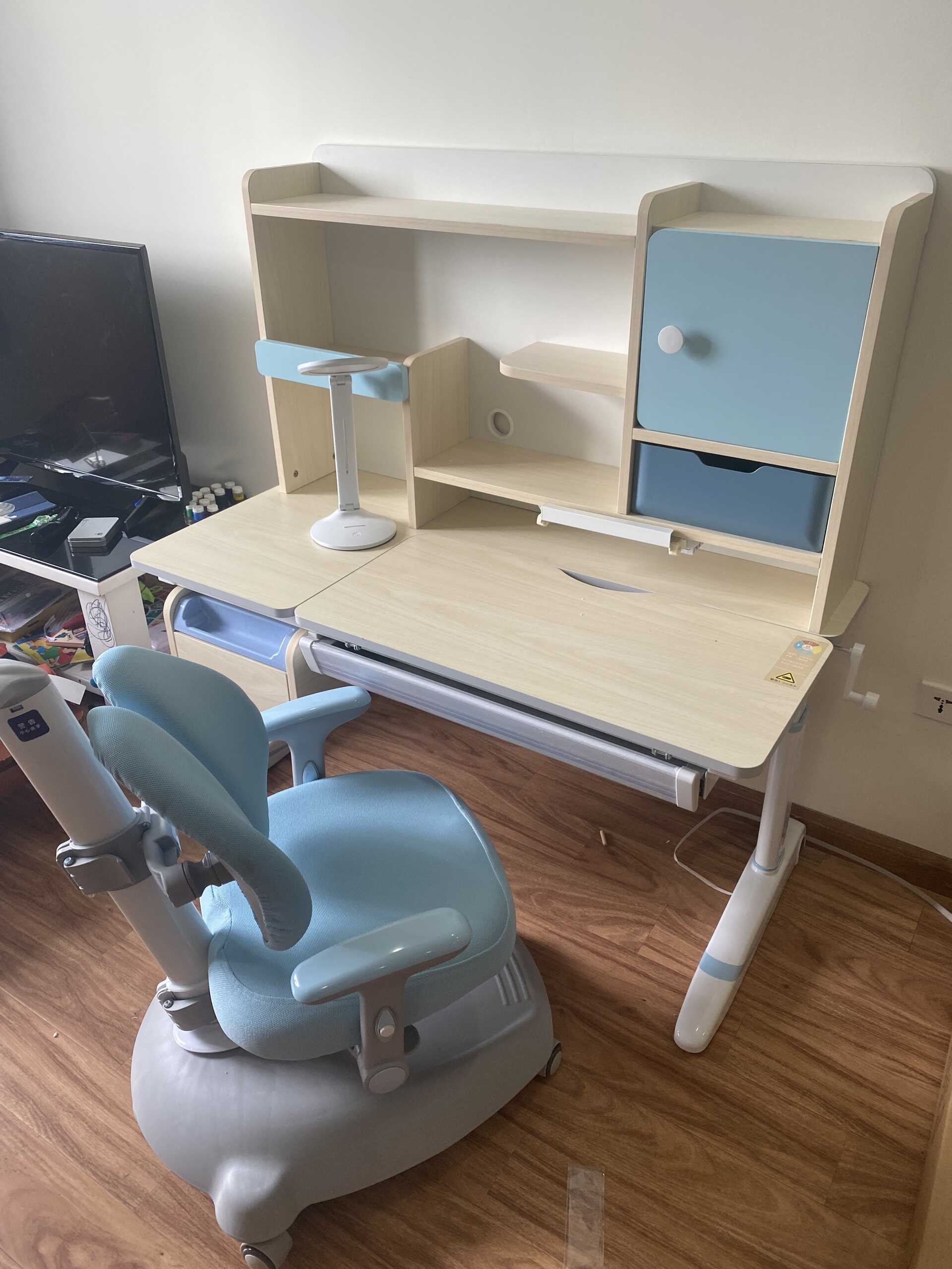 Bàn học thông minh chống gù chống cận chính hãng N3 IK KIDS