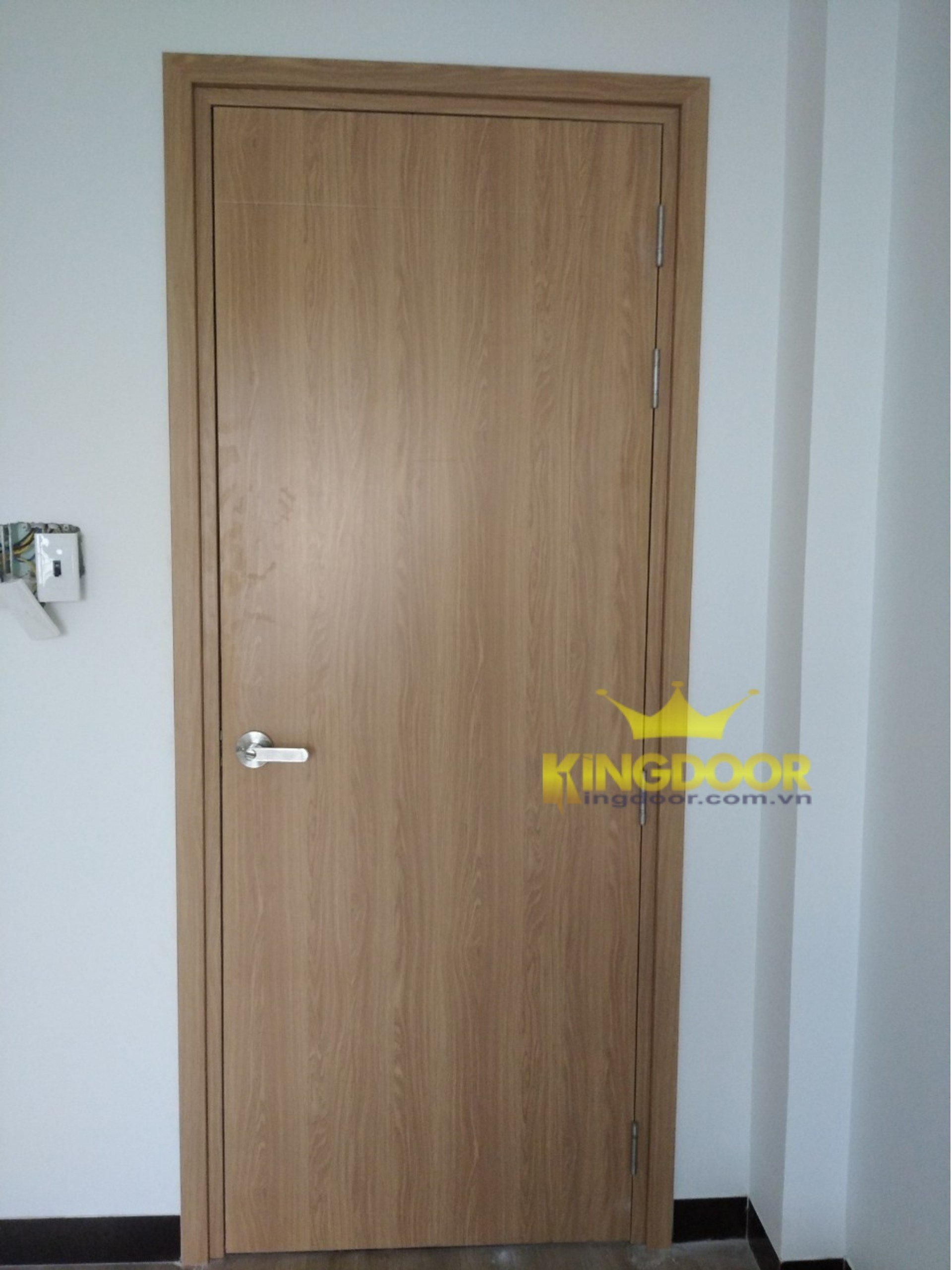 Cửa nhựa composite chất lượng và giá rẻ năm 2023