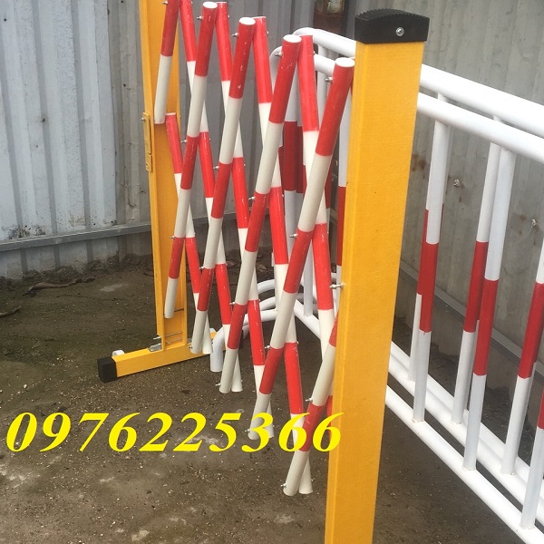 Hàng rào xếp sắt ,hàng rào xếp có bánh xe chữ T
