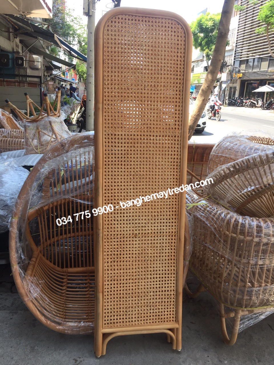 Bình phon bằng mây tự nhiên - Mây Tre Lục Bình