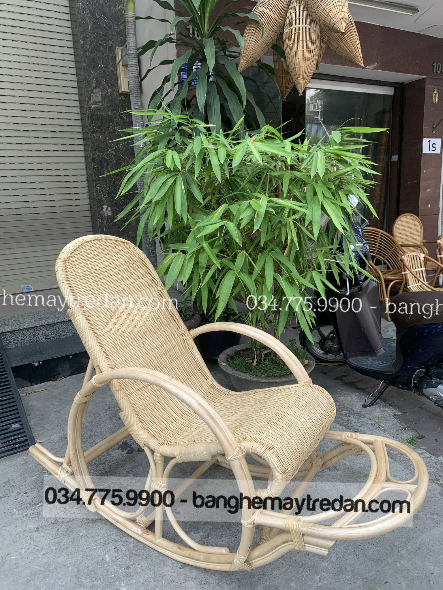 Ghế bập bênh thư giãn mây tự nhiên - Bàn ghế mây tre đan