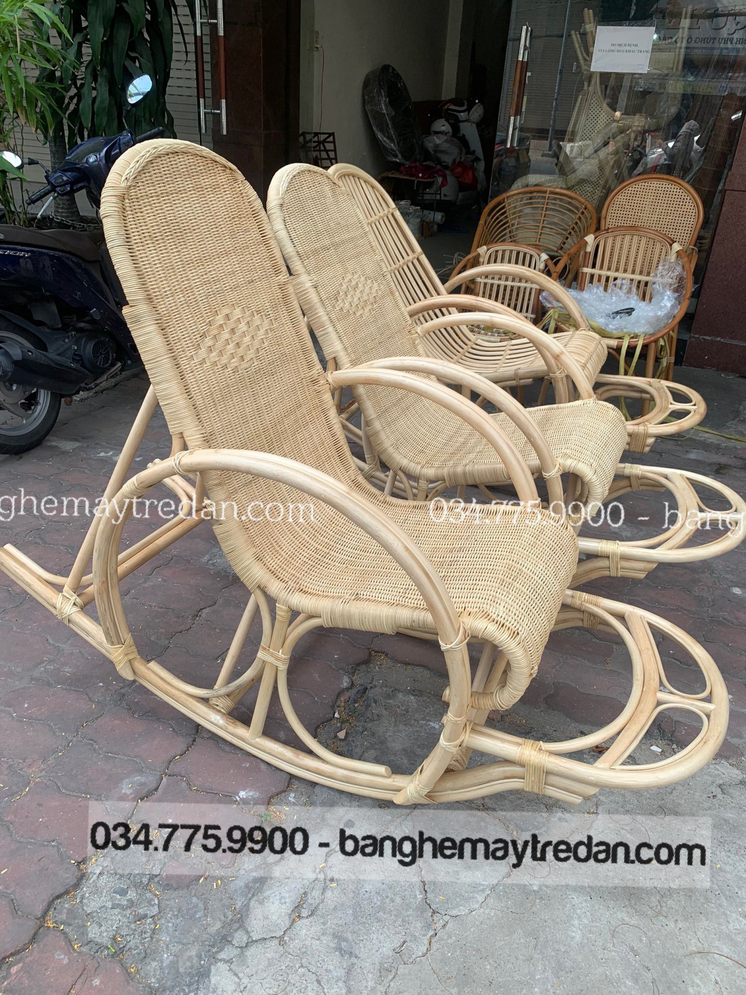 Ghế bập bênh thư giãn mây tự nhiên - Bàn ghế mây tre đan