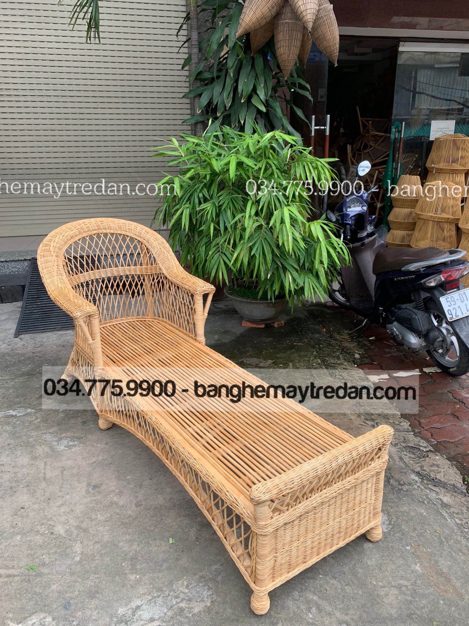 Sofa giường phòng khách mây tự nhiên nhỏ gọn
