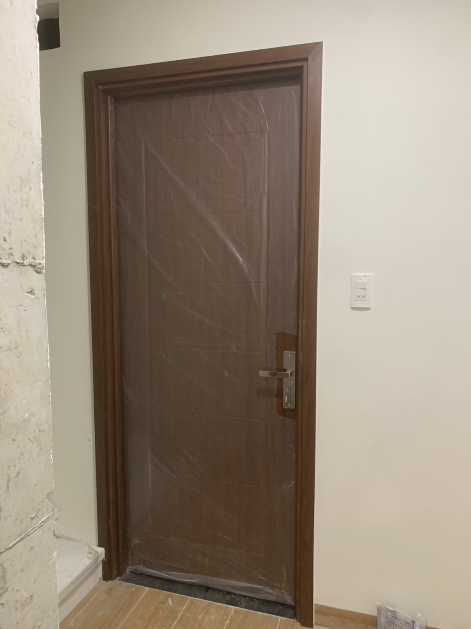 Cửa nhựa Composite tại Gò Vấp - Báo giá trọn gói