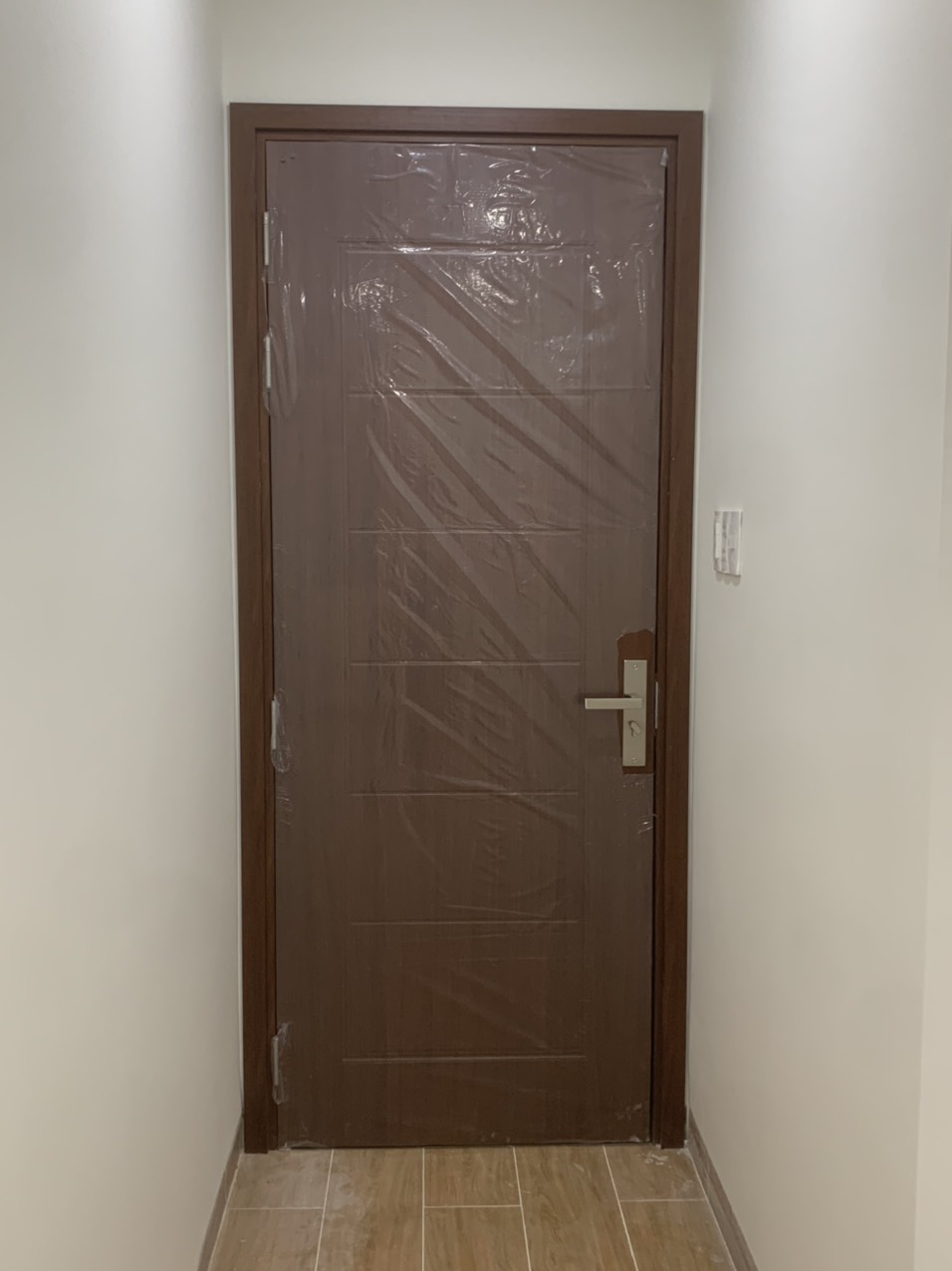 Cửa nhựa Composite tại Gò Vấp - Báo giá trọn gói