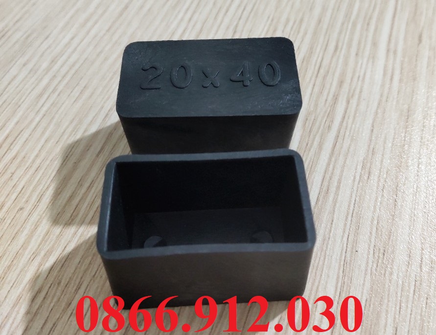 Tại sao nên sử dụng nắp nhựa chụp chân bàn ghế?