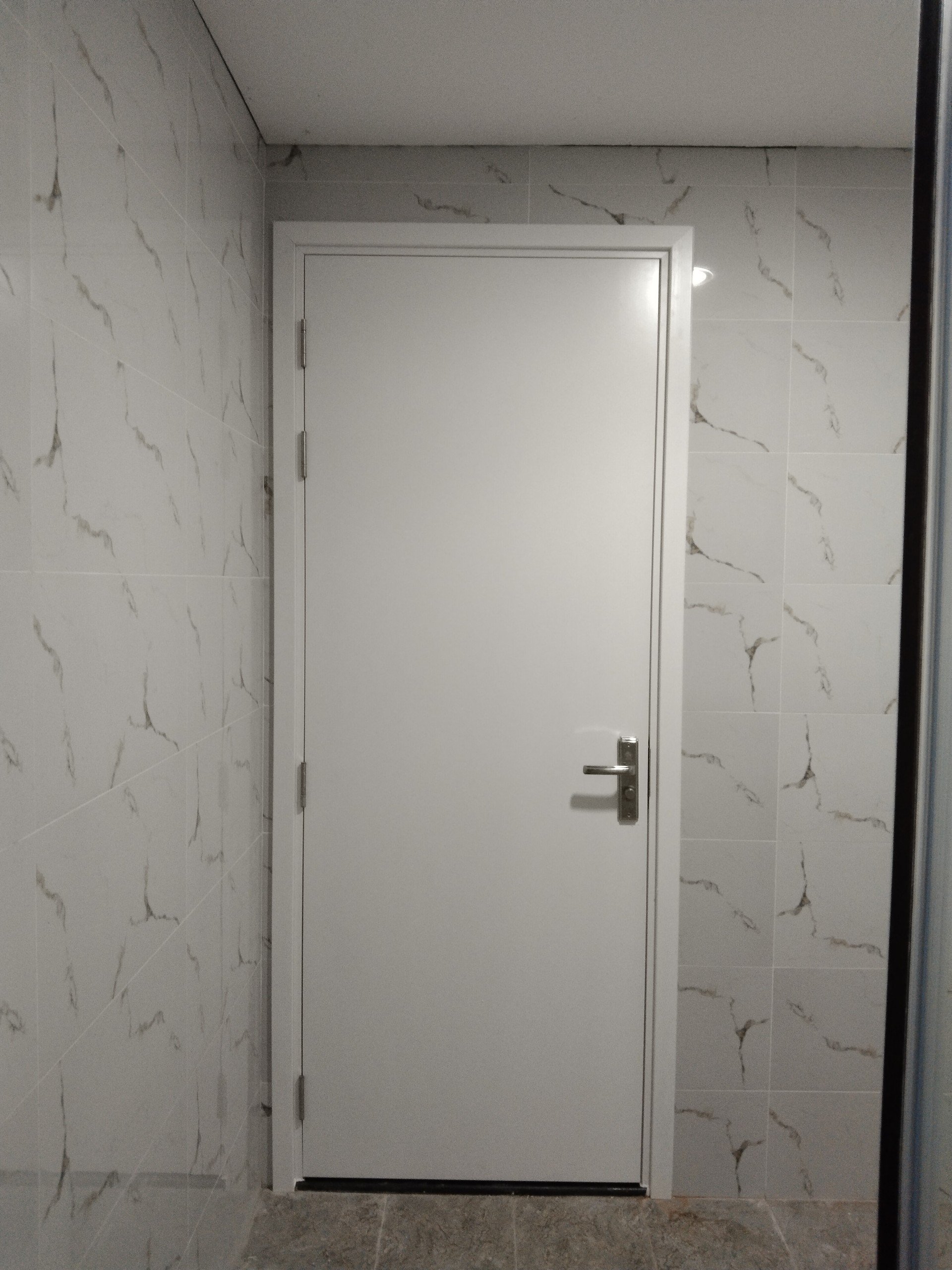 Gía cửa nhựa Composite giá rẻ tại xưởng  Xu hướng lựa chọn mới