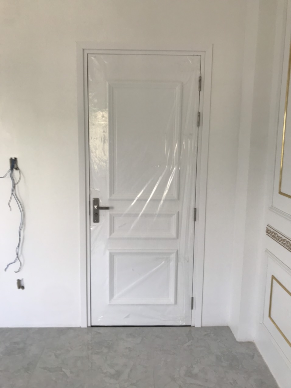 Cửa nhựa Composite Tân Cổ Điển - Cập nhật mới