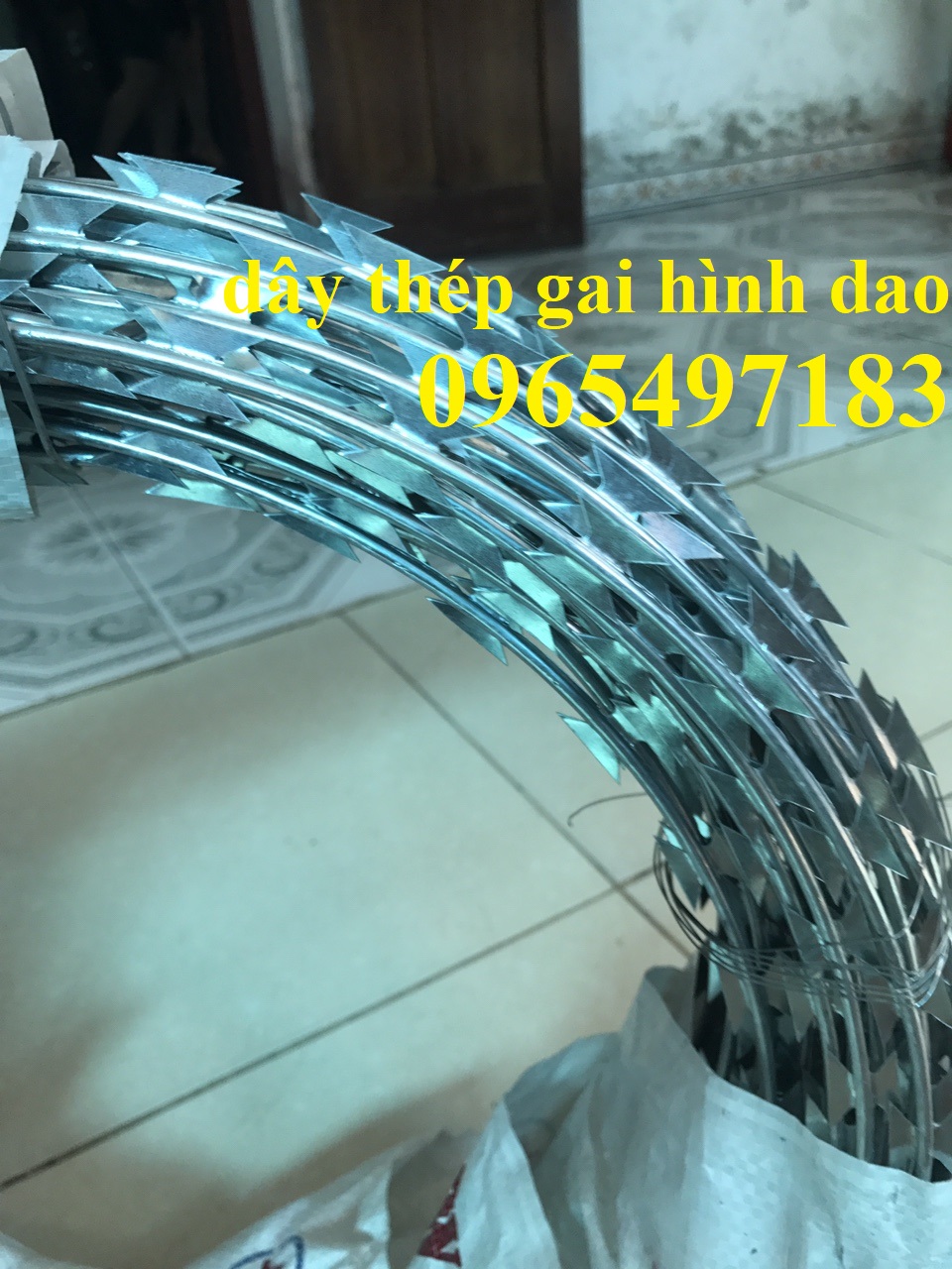 Dây thép gai hình dao, dây thép gai chống trộm, dây kẽm gai, gai tôn