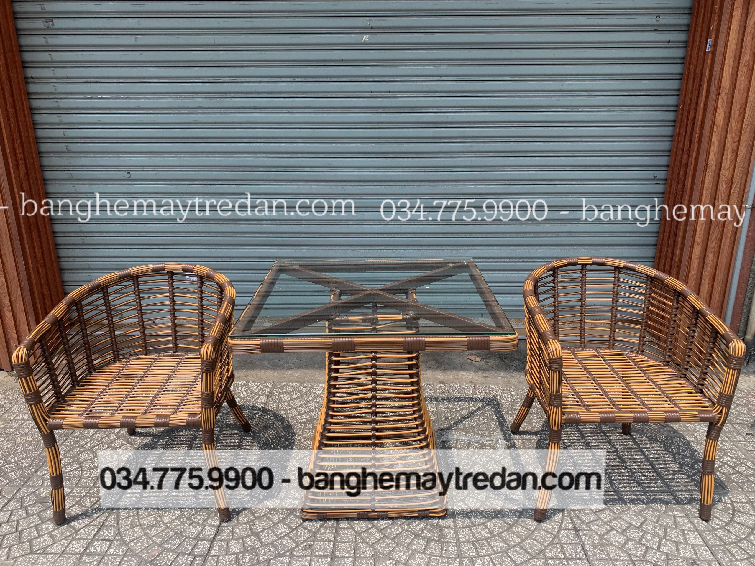 Bàn ghế mây nhựa màu nâu vàng - Bàn ghế mây tre đan