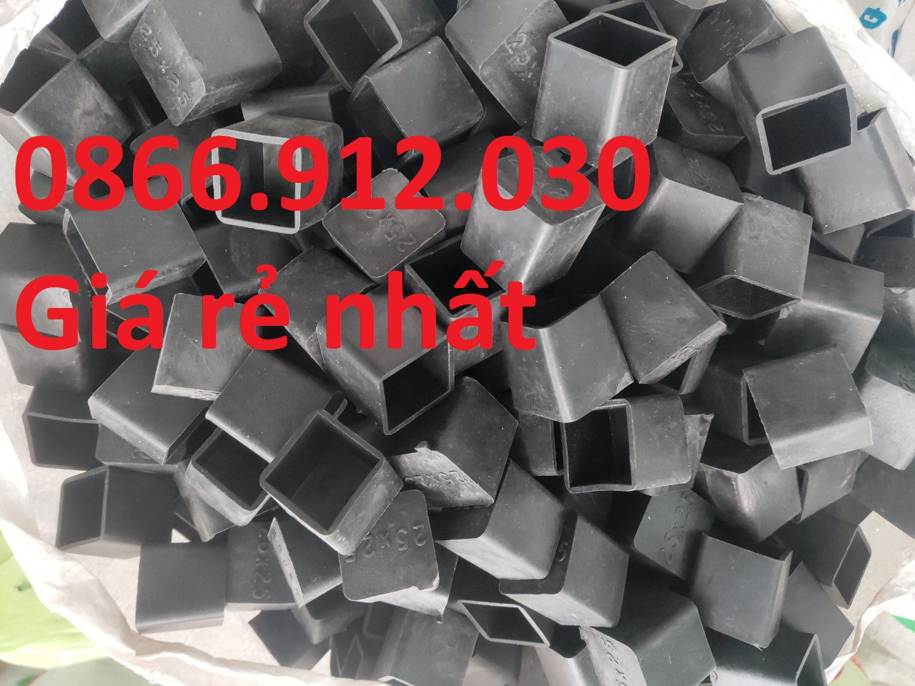 Sản xuất cao su bọc chân bàn, đế cao su chân bàn