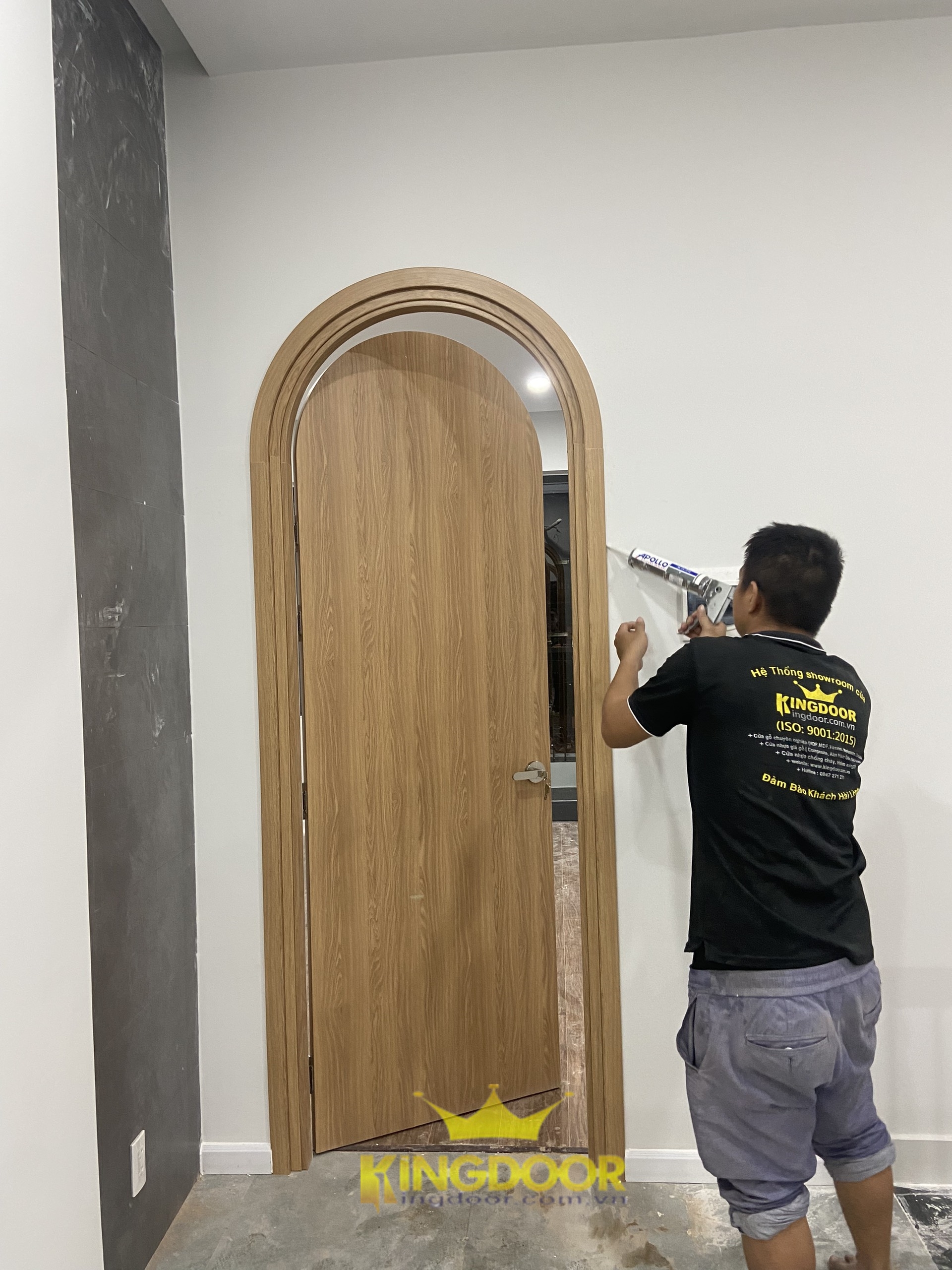 CỬA VÒM NHỰA COMPOSITE TẠI PHAN THIẾT - MẪU CỬA HIỆN ĐẠI