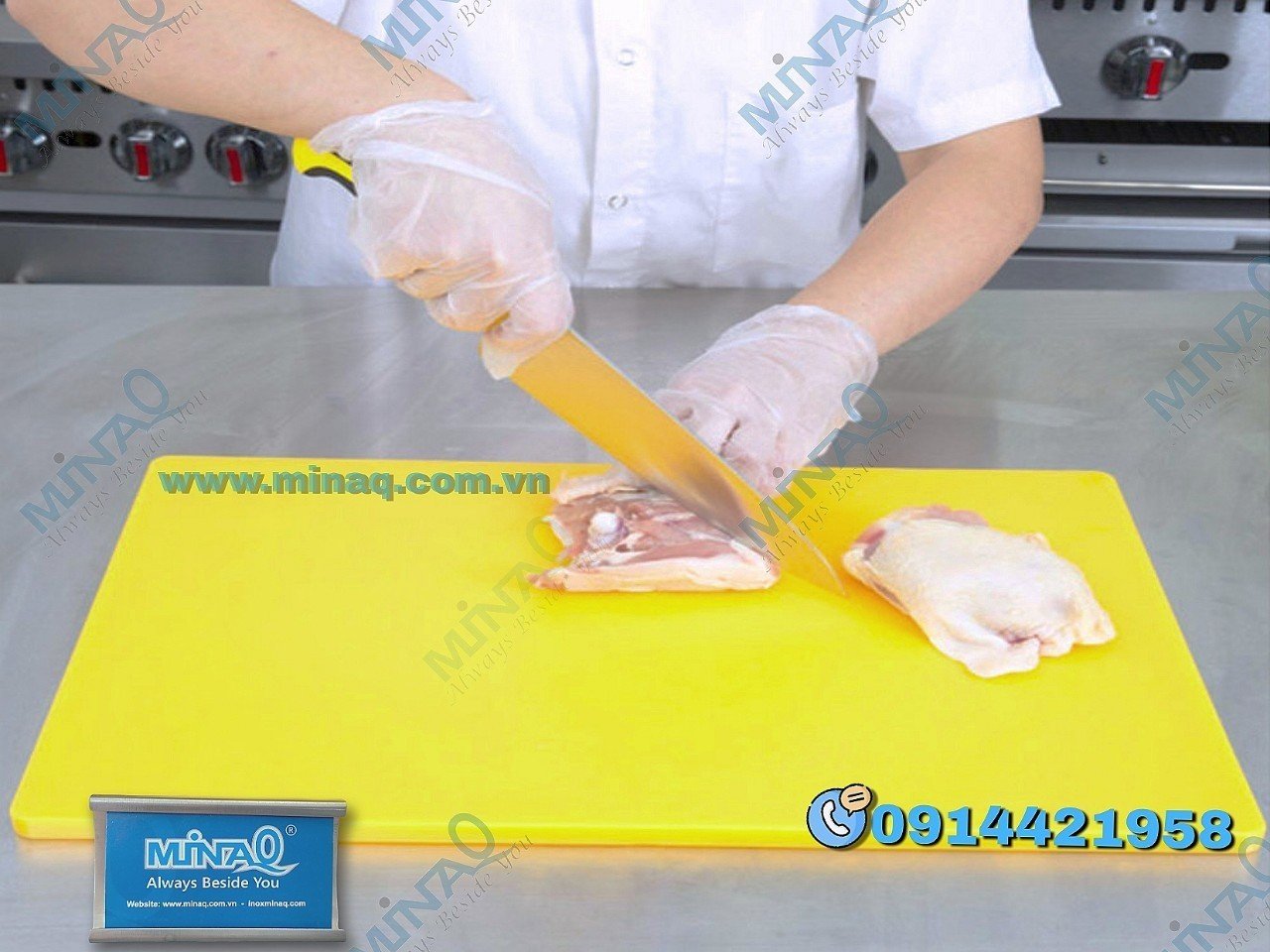 Thớt nhựa cao cấp là vật dụng không thể thiếu của mọi nhà