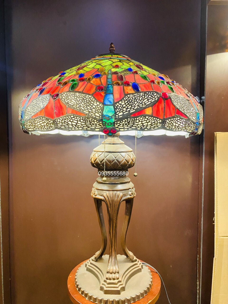 Giao lưu mua 1 tặng 1 đèn bàn tiffany