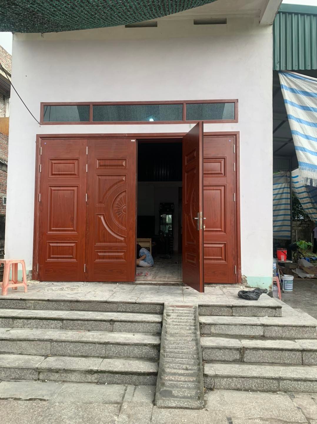 Giá cửa thép vân gỗ tại Vũng Tàu -  Thi công trọn gói