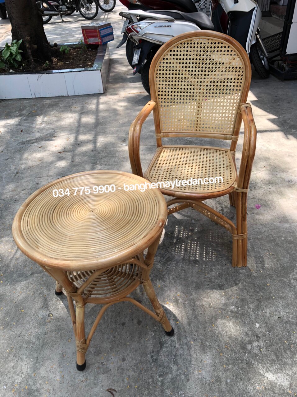 Ghế ăn mây có tay giá rẻ - Mây Tre Lục Bình
