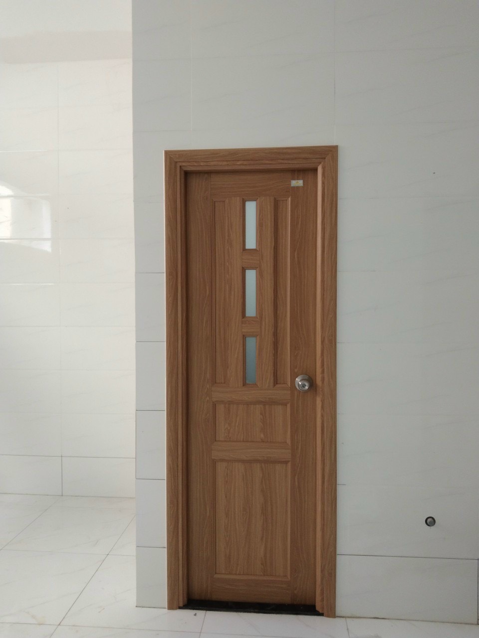 Cửa nhựa Đài Loan giá rẻ  TP. Thủ Đức, TP. HCM