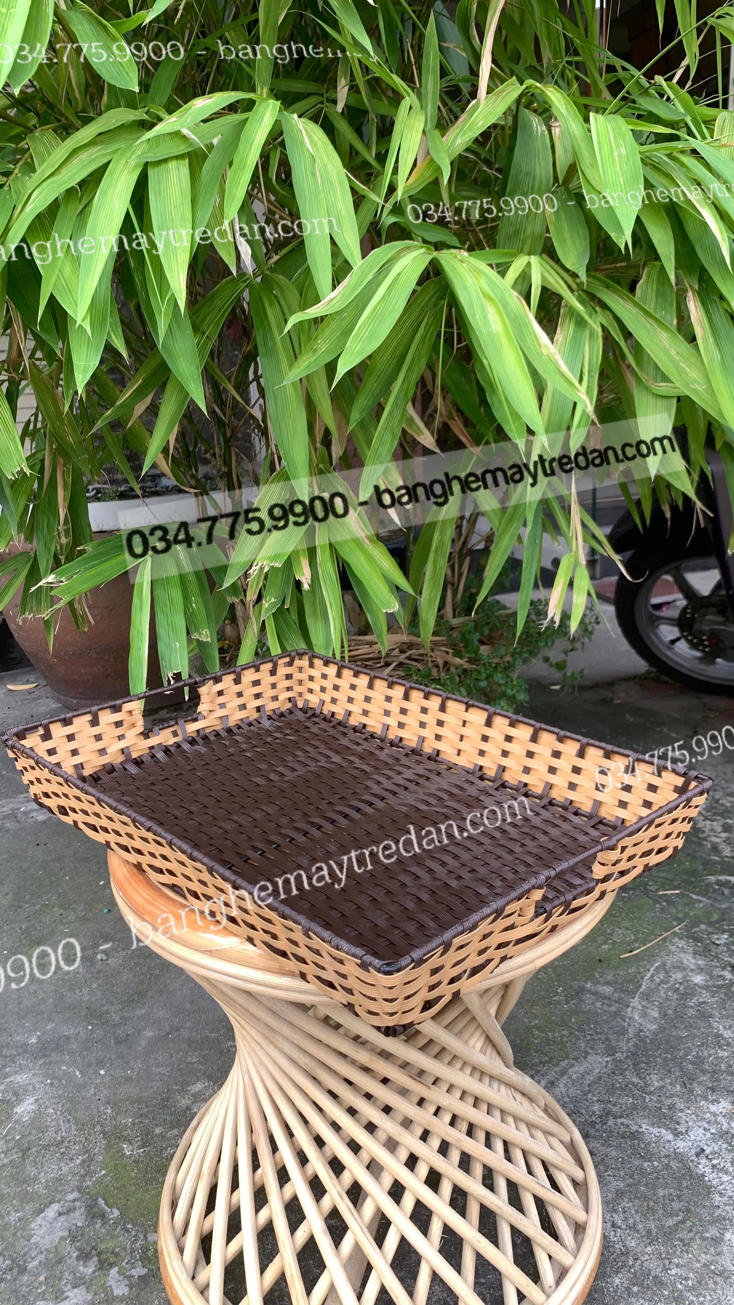 Khay nhựa giả mây hình chữ nhật để đồ cá nhân
