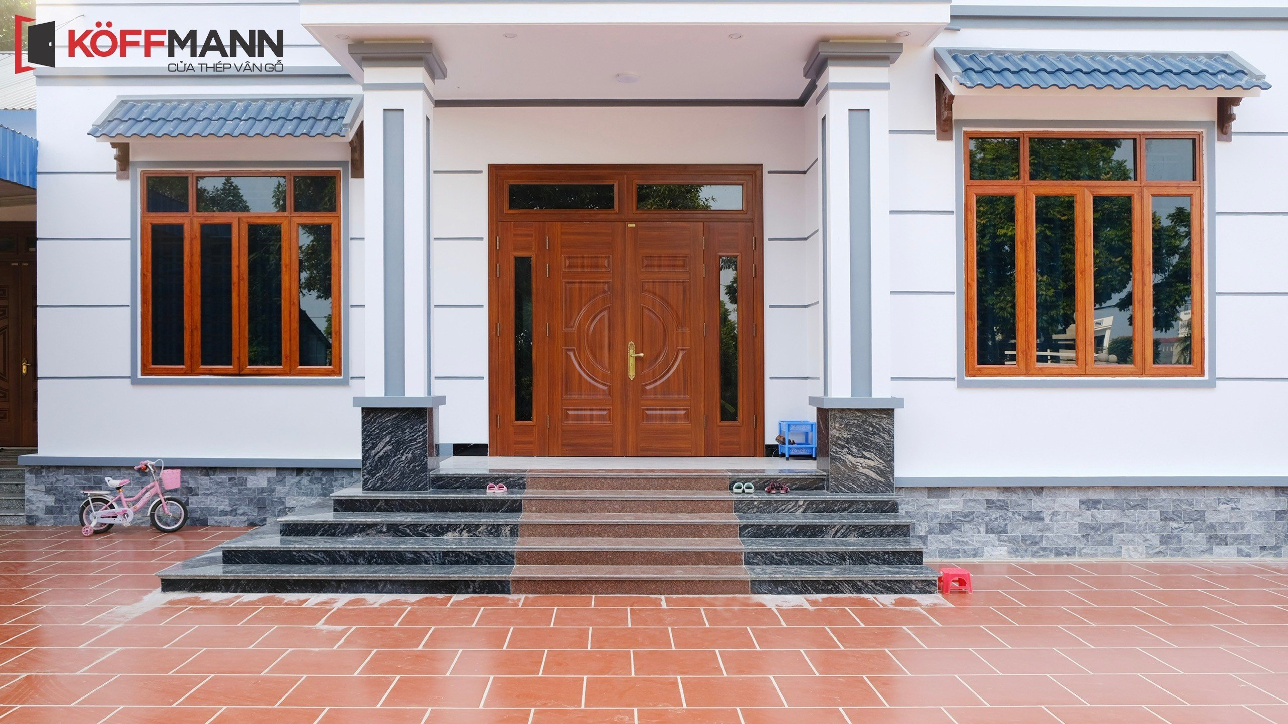 Cửa Thép Vân Gỗ Tại Bình Định  báo giá mới nhất