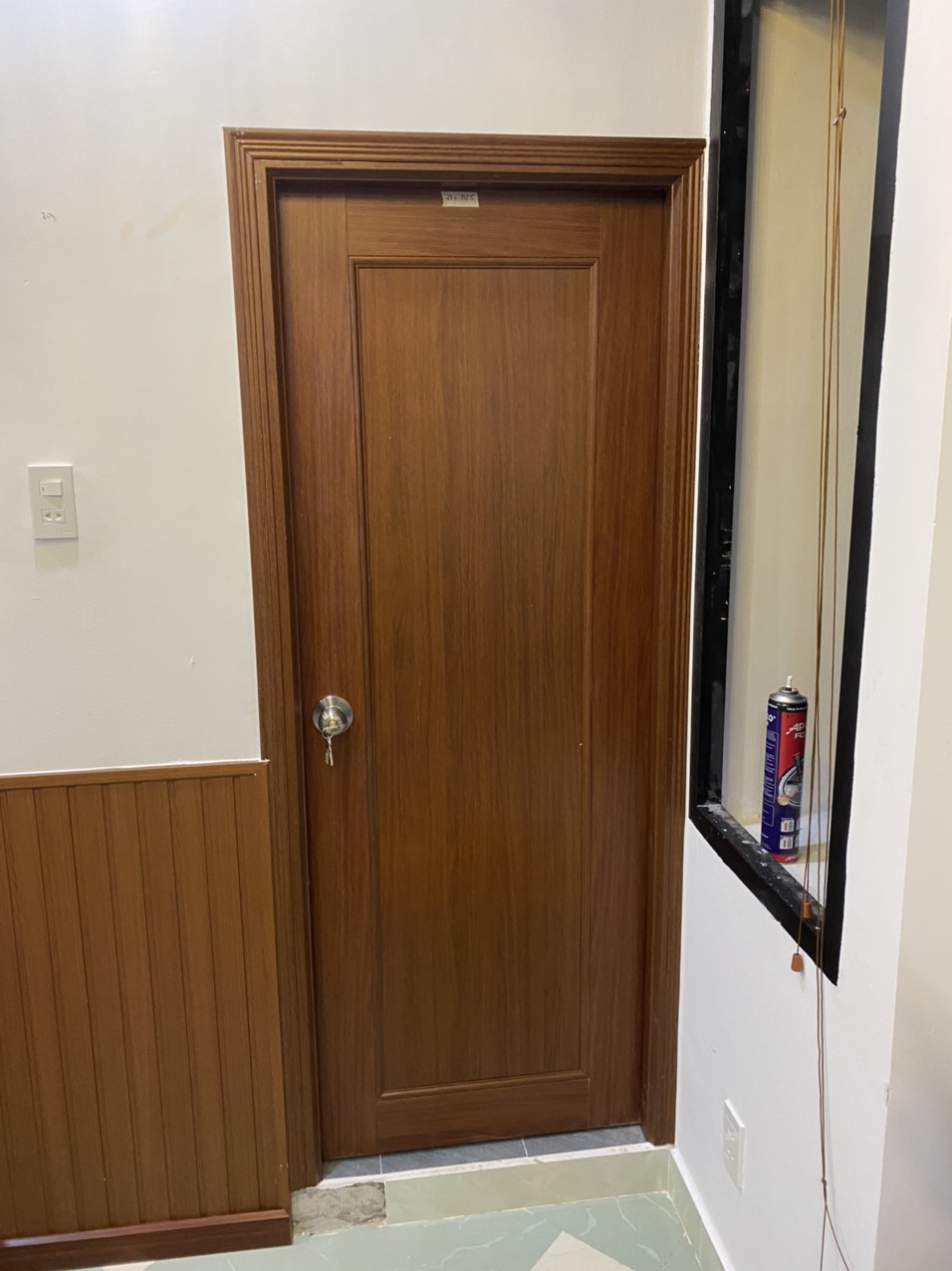 Cửa nhà vệ sinh mới nhất  Uư đãi 1.800.000vnđ/bộ