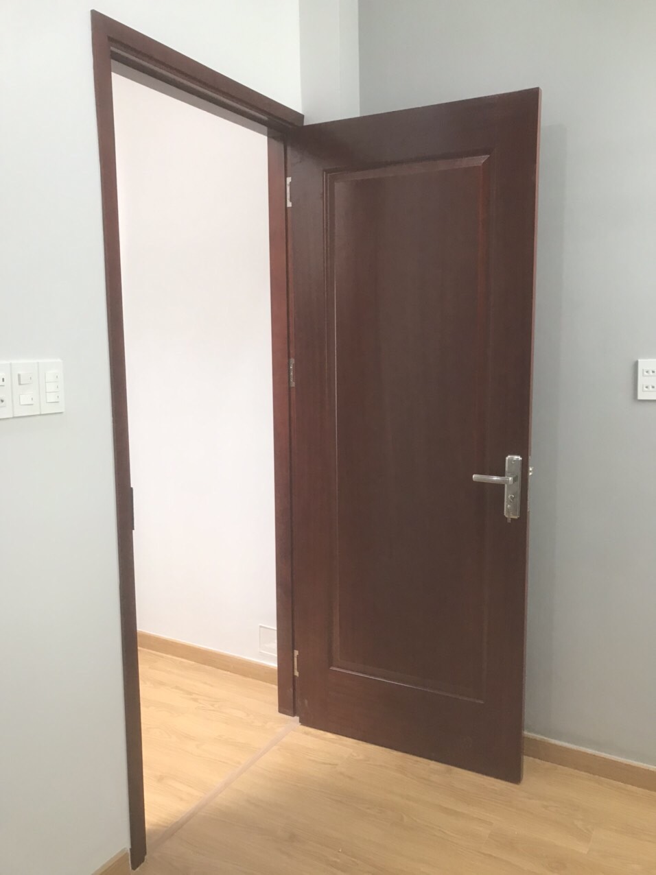 BÁO GIÁ CỬA GỖ HDF MỚI NHẤT TẠI ĐỒNG NAI