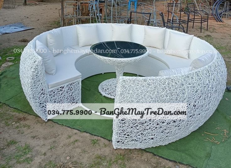 Bộ ghế salon hình tròn đan rối tổ chim độc đáo