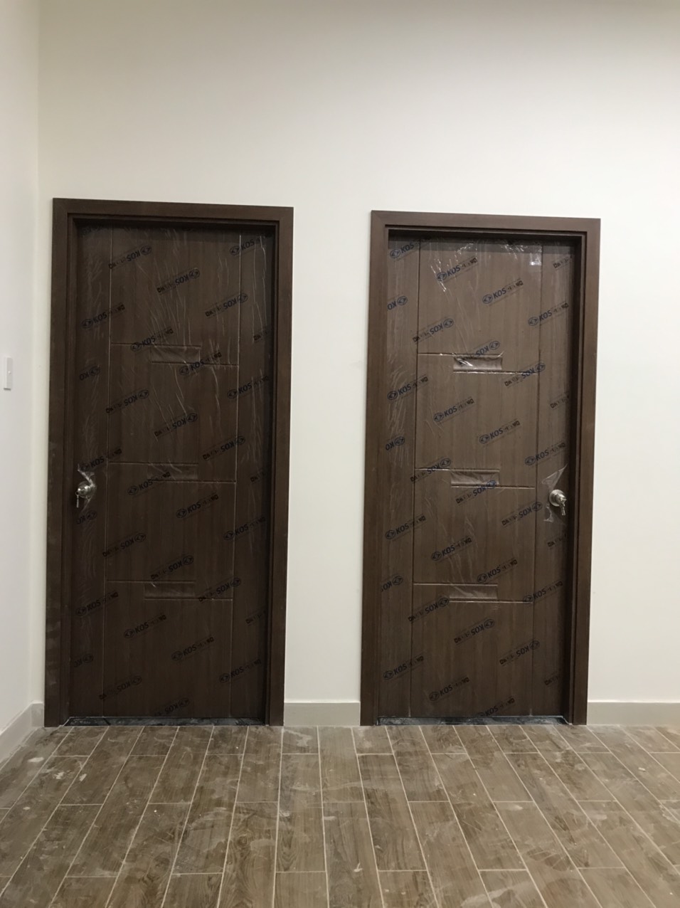 Cửa nhựa ABS Hàn Quốc tại Quận 2  Cửa đẹp giá rẻ