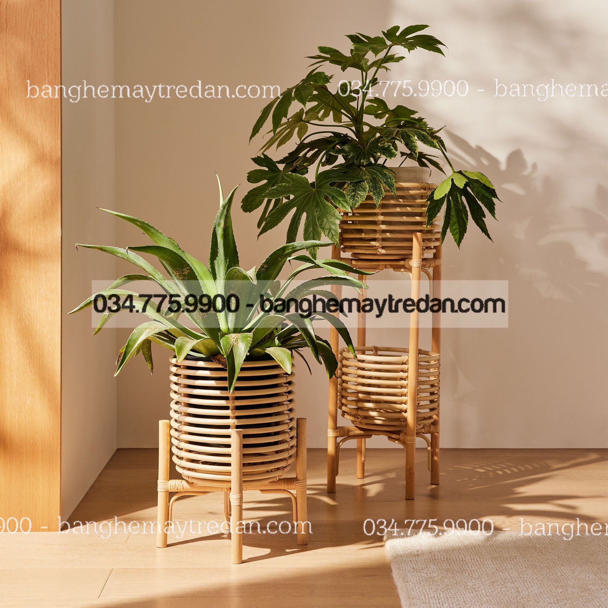 Giỏ đỡ chậu cây mây tre trang trí phòng khách