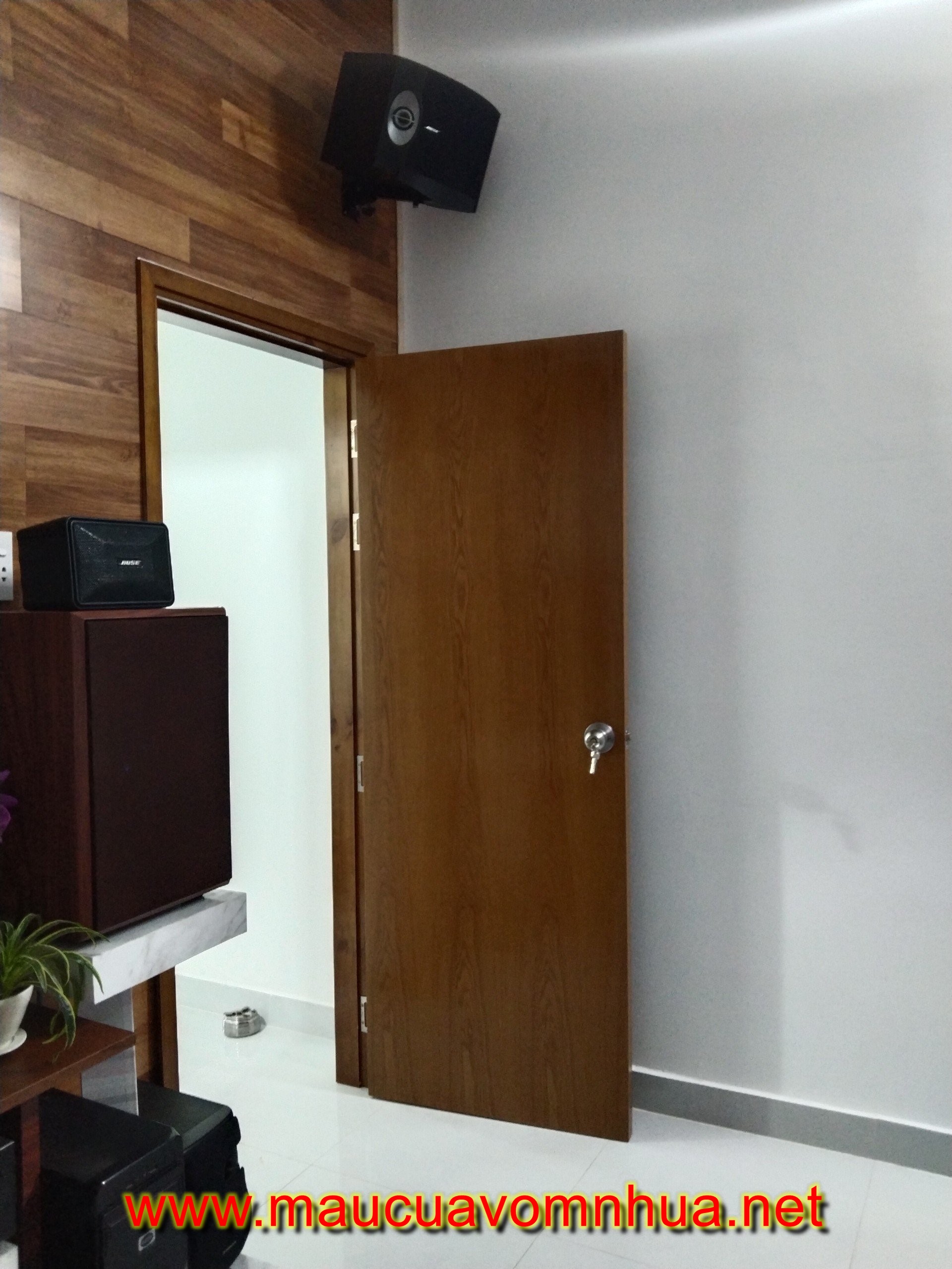 Cập nhật bảng giá mới nhất cửa gỗ công nghiệp MDF Tháng 8 /2023