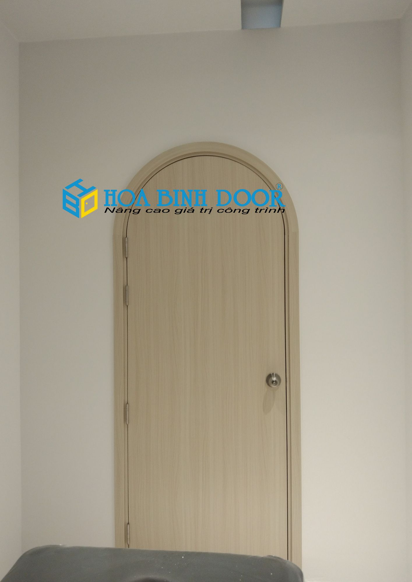 Cửa vòm nhựa giả gỗ tại Quận 12 - cửa phòng ngủ giá rẻ
