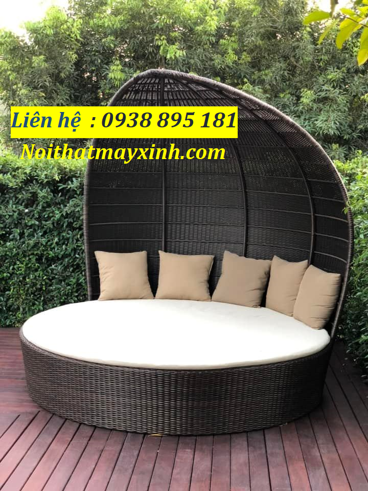 Mẫu bàn ghế hồ bơi nhựa giả mây ngoài trời