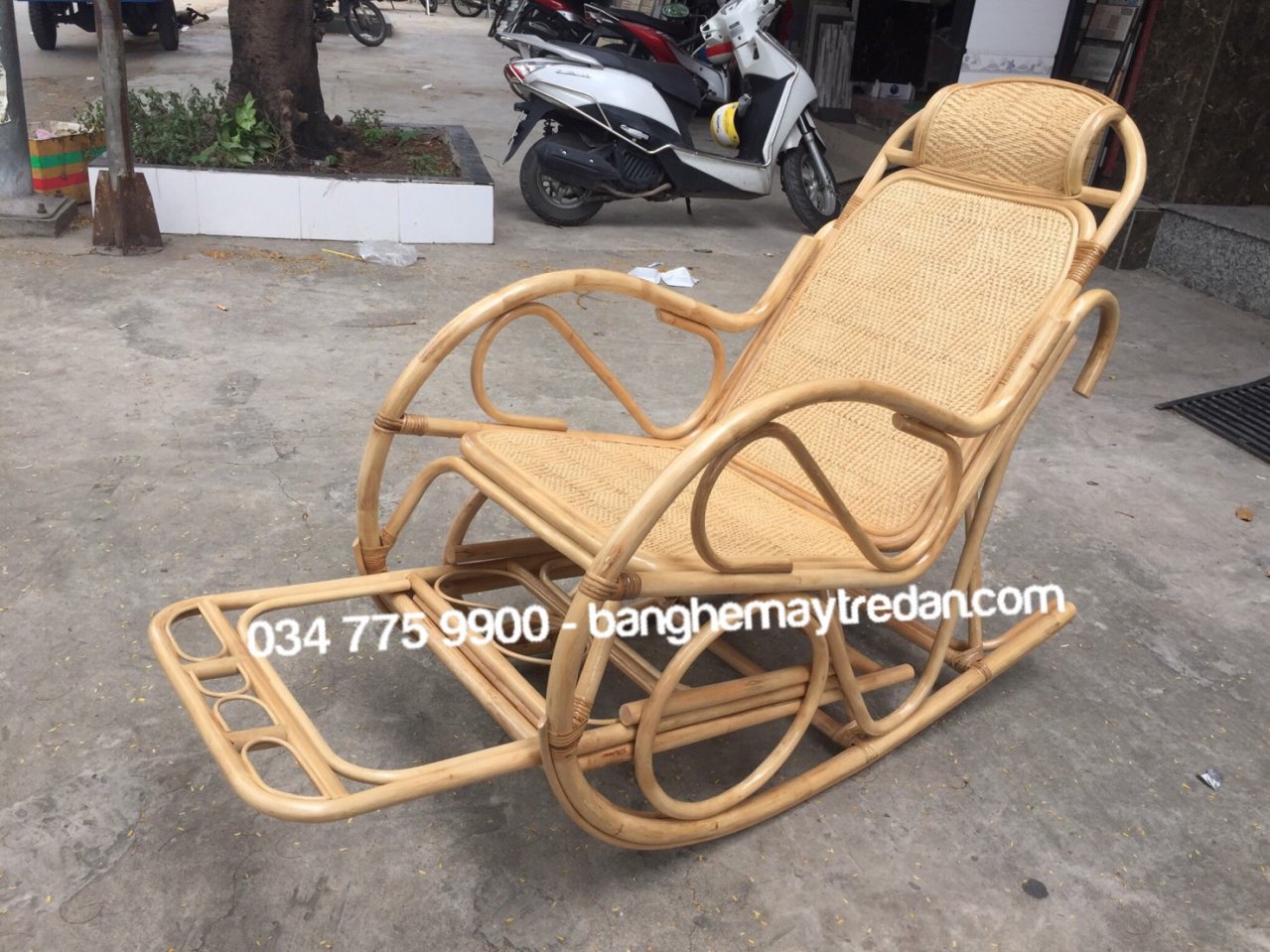 Ghế mây bập bênh để phòng ngủ - Bàn ghế mây tre đan