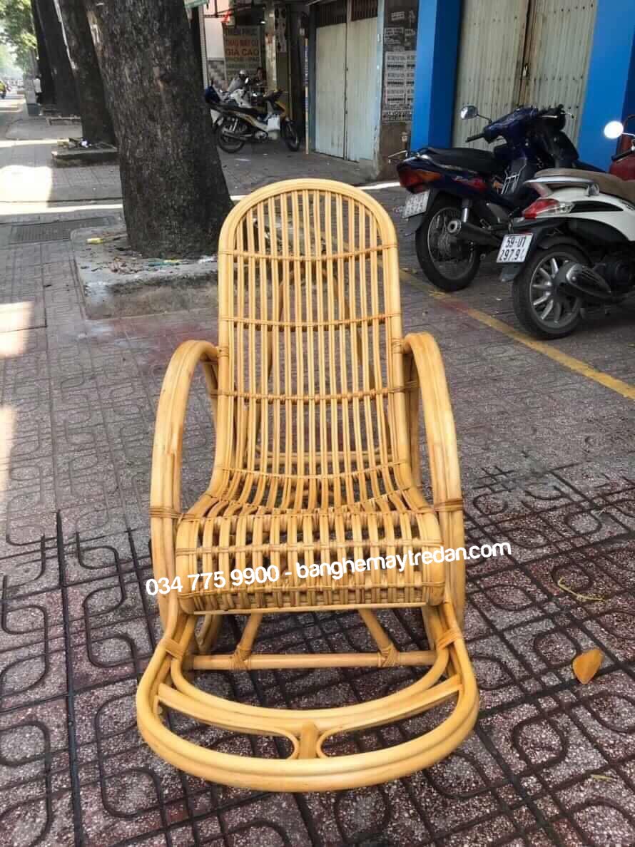 Ghế mây bập bênh để phòng ngủ - Bàn ghế mây tre đan