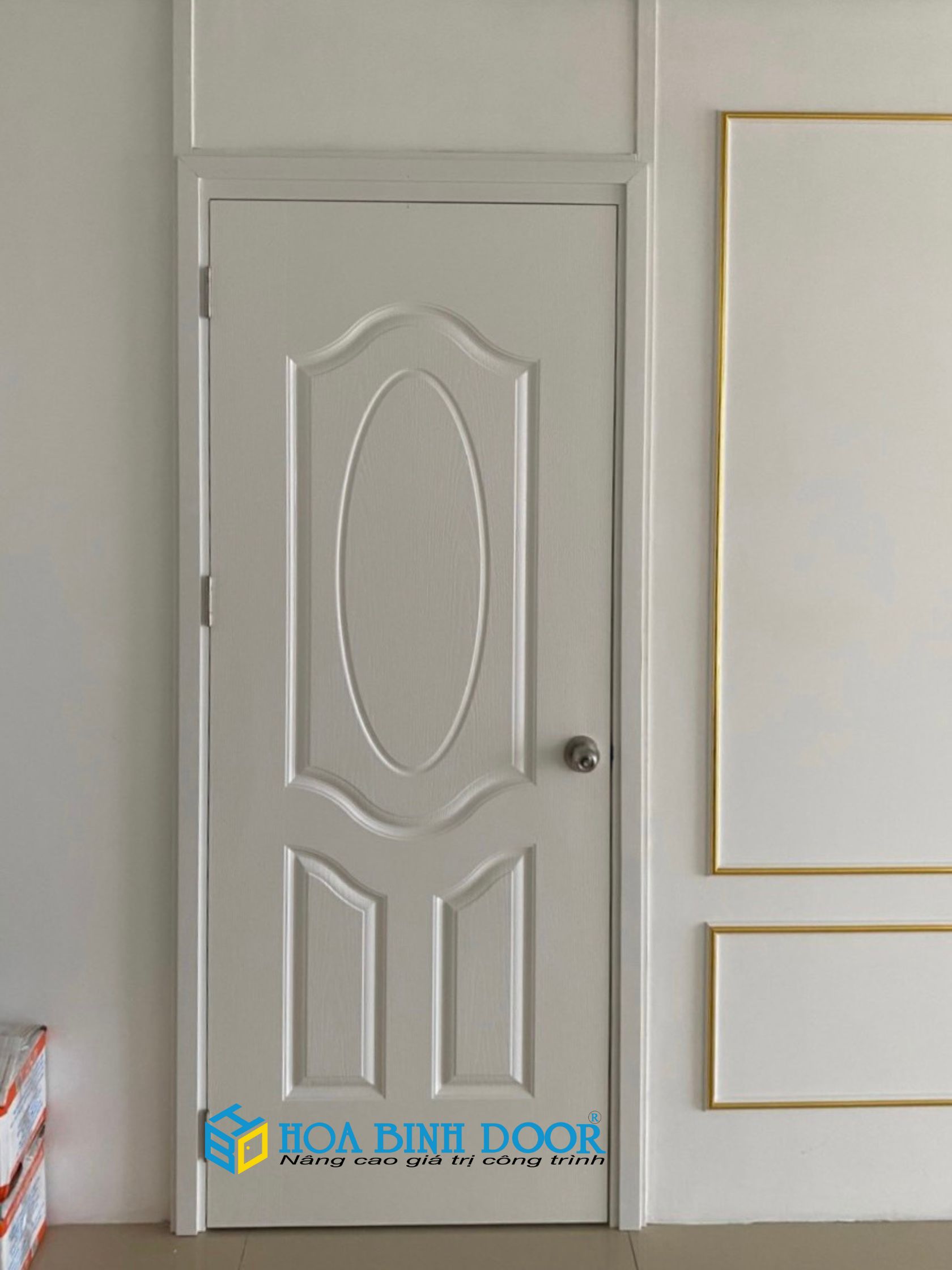 Cửa gỗ công nghiệp HDF Sơn tại quận 5 - Cách lắp đặt cửa gỗ