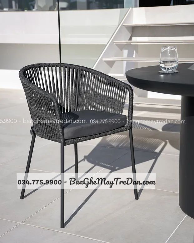 Ghế ngoài trời đan dây dù - Bàn ghế mây tre đan
