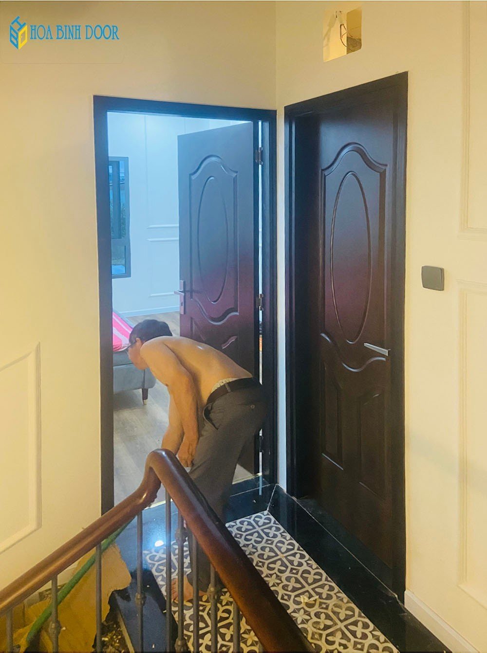 cửa gỗ công nghiệp hdf là gì? cửa phòng ngủ