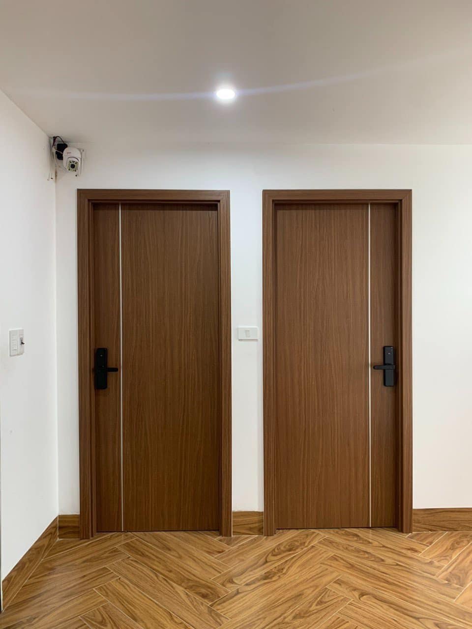 cửa nhựa composite tại thủ đức. giá rẻ