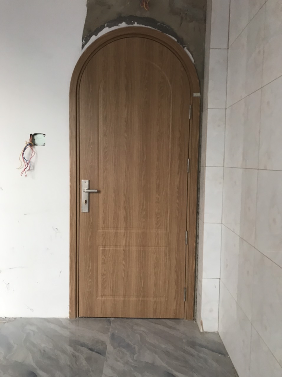 Cập nhật bảng giá mới nhất của Cửa nhựa Composite tại Đà Lạt