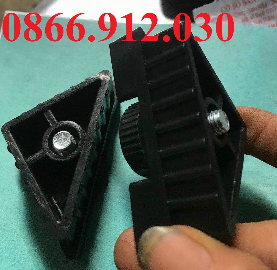 mua hàng chân tăng chỉnh bàn ghế chất lượng ở đâu?